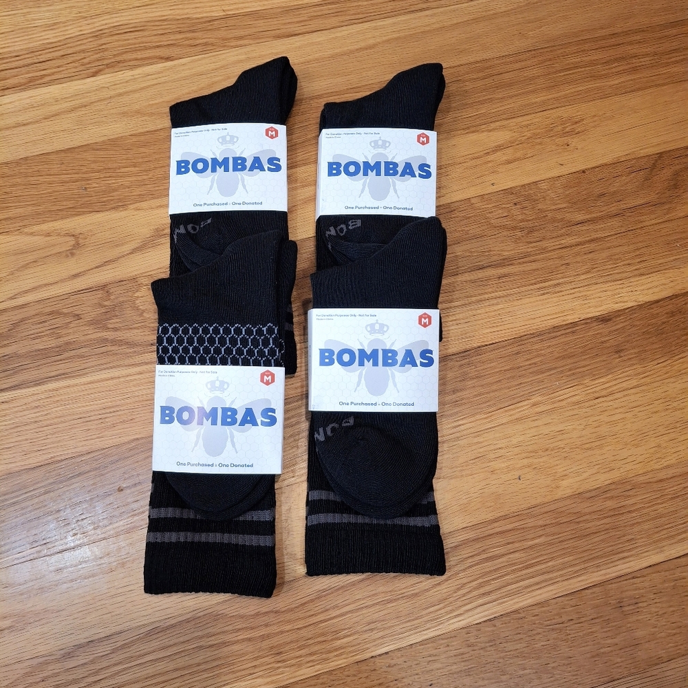Bombas Mens / Unisex  Black Casual Socks Set Of 4 Pairs Size Med Bombas